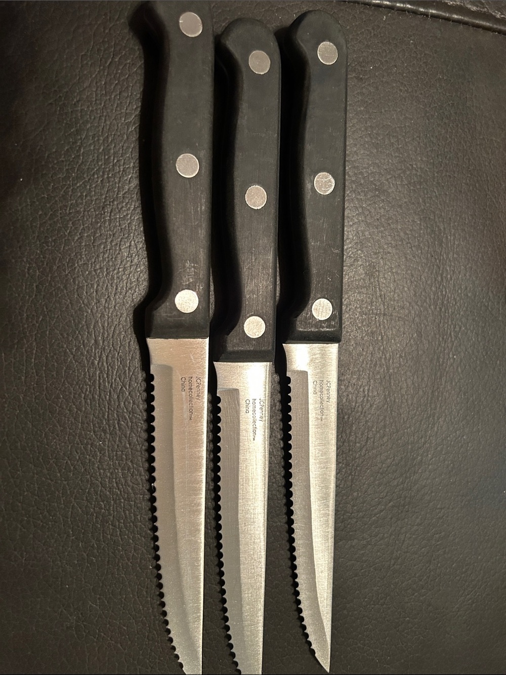 JCPenney Home Collection Stainless Steel Replacement Dinner Knife
China